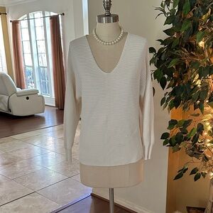 Tommy Bahama Cream Ribbed V-Neck Sweater